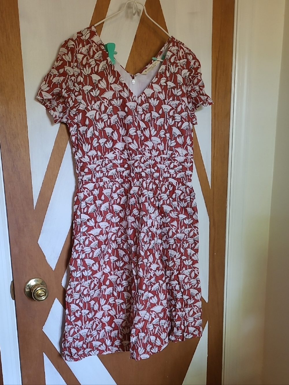 Eshakti Knee Length Cotton Dress